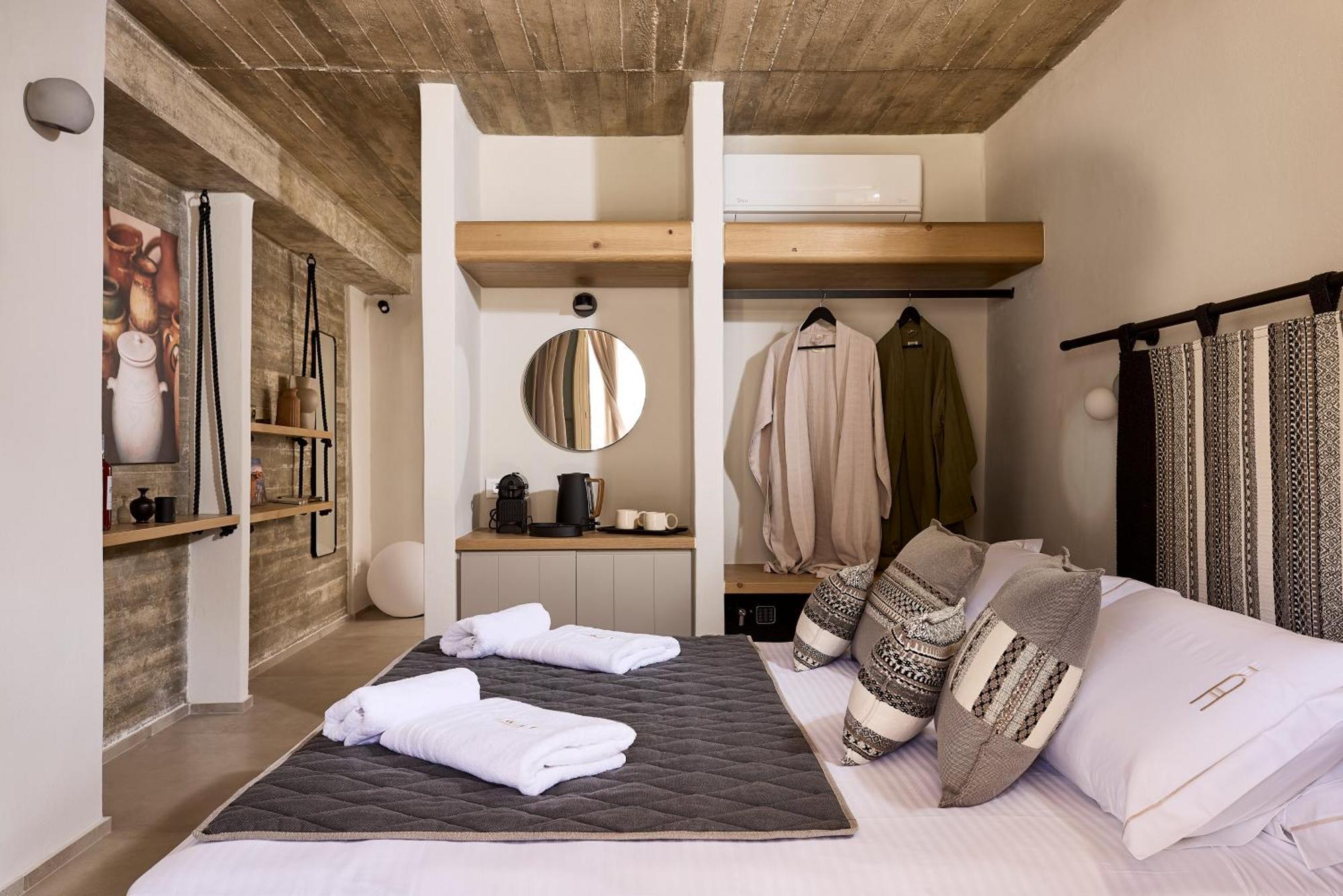 Apsila Pool Suites Kamares  Rum bild