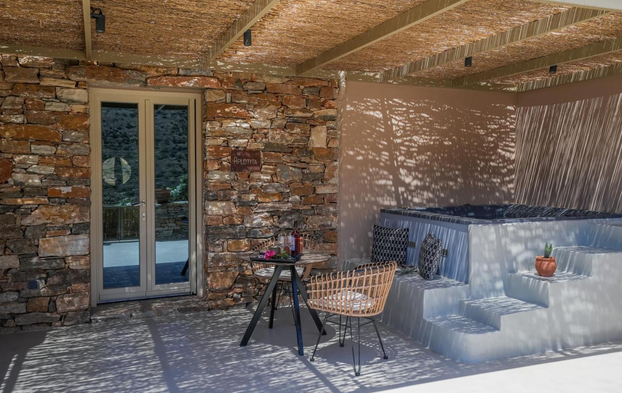 Apsila Pool Suites Kamares  Exteriör bild