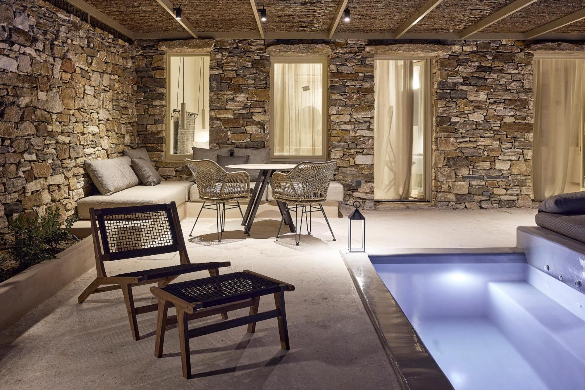 Apsila Pool Suites Kamares  Rum bild
