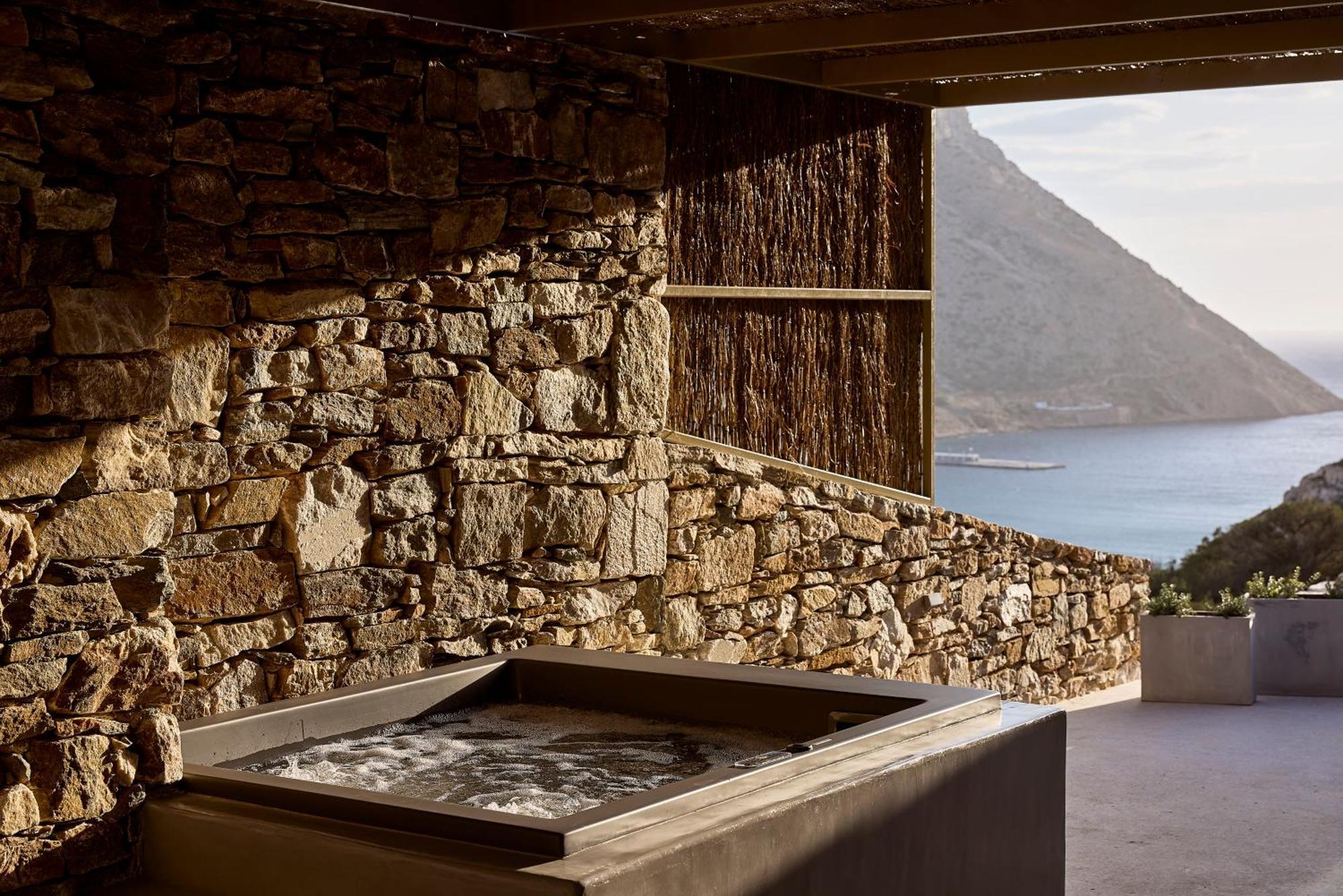 Apsila Pool Suites Kamares  Rum bild